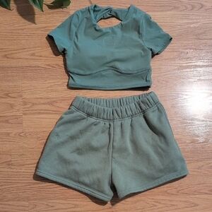 KAMO Fitness Sage Green Set